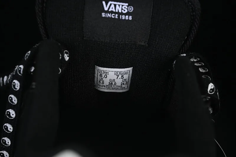 All categories Vans Vans series Vans Low Vans low-top Vans Chukka Push high street American retro casual canvas skate shoes VN0009QPA02